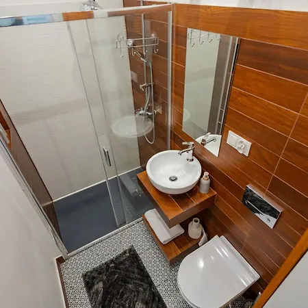 Vip Dominikanska Апартаменты Жешув